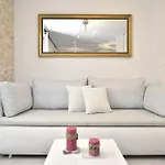 Luxury Split