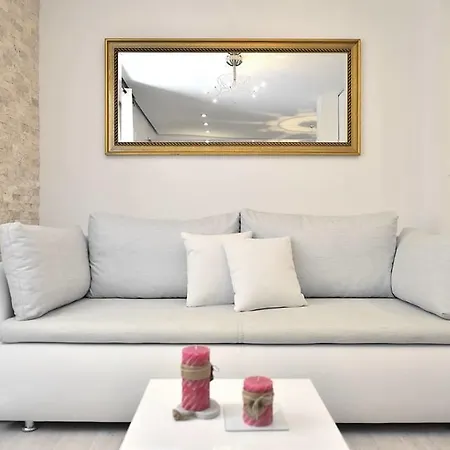 Luxury سبليت